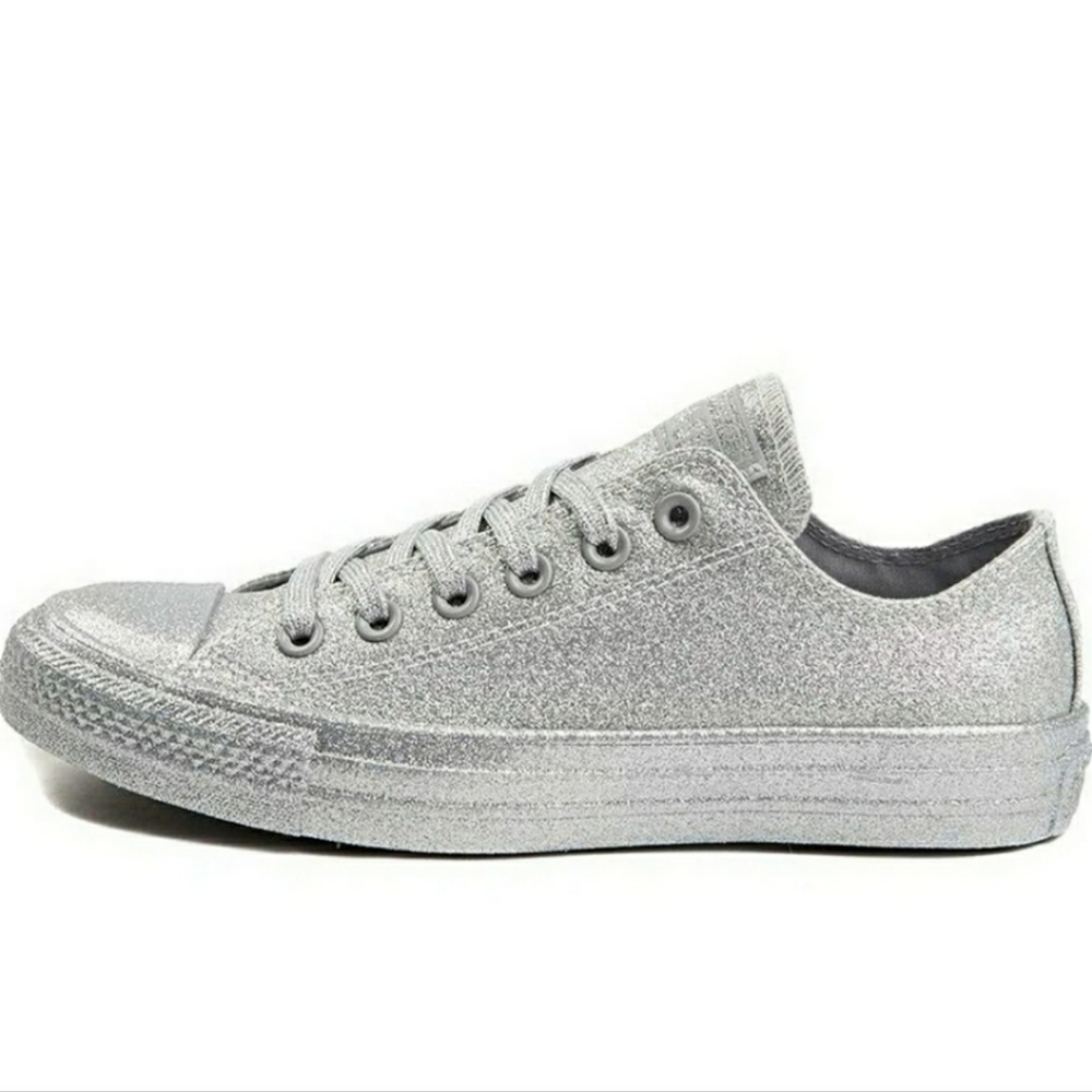 HPx2π NIB Unisex Silver Glitter All Star Converse - Picture 1 of 7